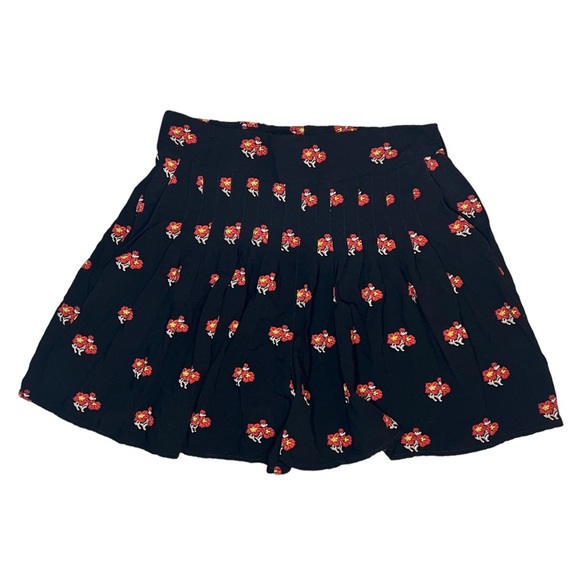 Anthropologie MAEVE Floral Pleated Shorts Size XS - Picture 2 of 5